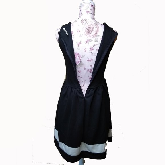 Black White Dress White Color Block Stripe Flare - Picture 11 of 14